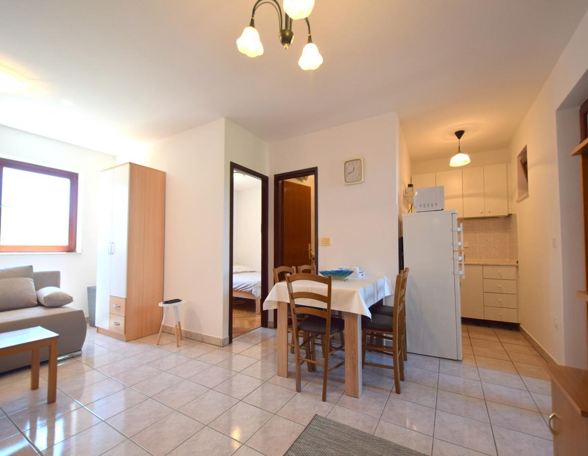 Apartment Ozren Malinska Kültér fotó